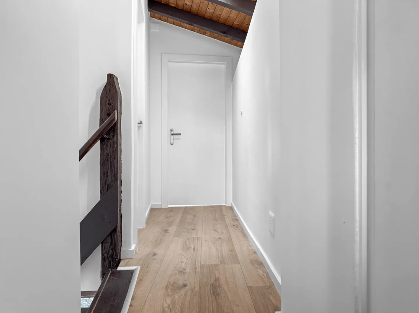 Maison individuelle rénovée en 2025 avec incroyable vue ! - Photo 8 sur 13