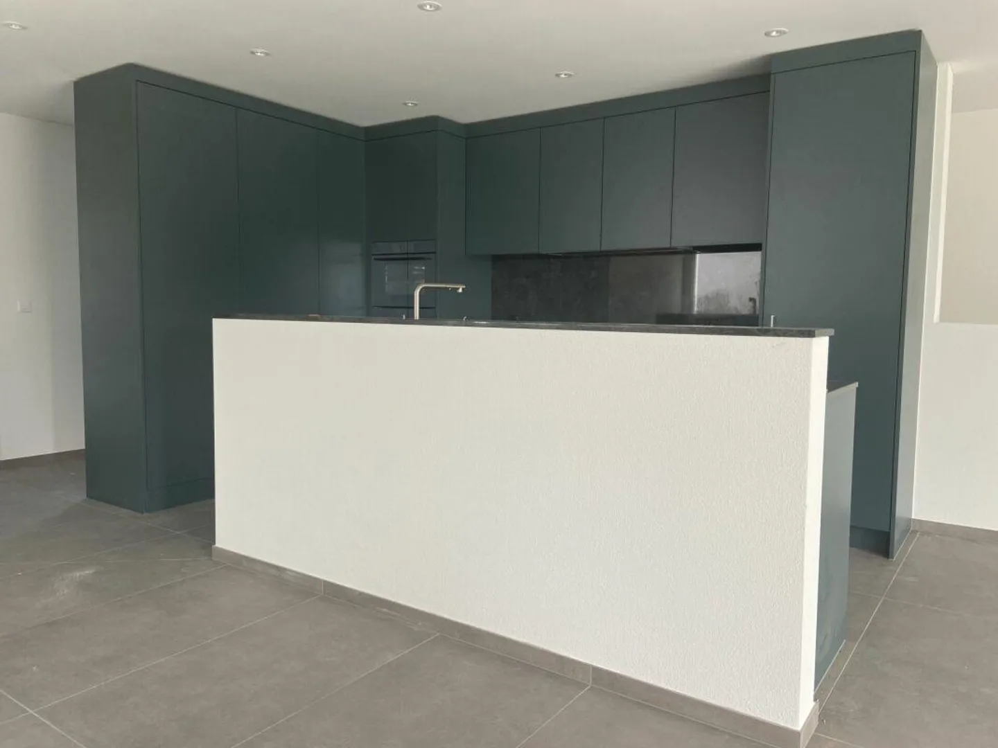 Maison double de 6 1/2 pièces avec surface de terrain utilisable - Photo 7 sur 20