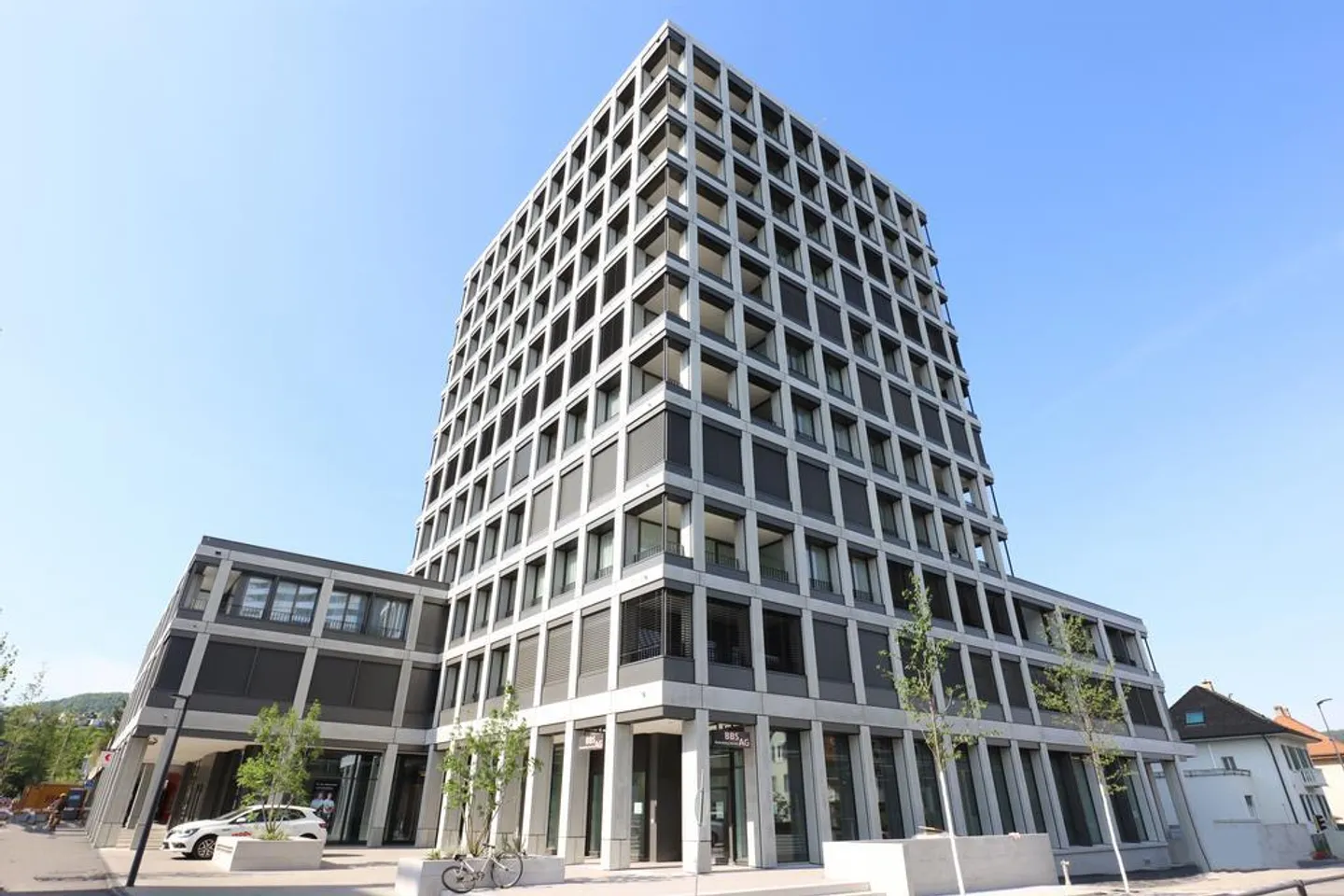 Vie moderne dans la tour à Pratteln - Photo 1 sur 9