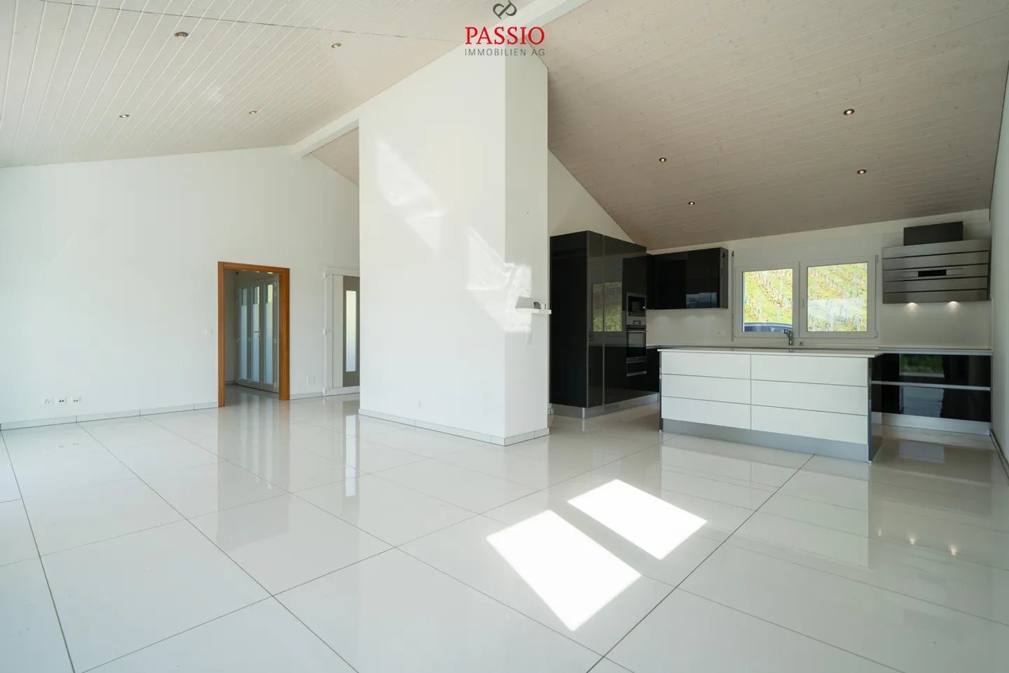 Casa singola in affitto - Foto 4 di 40