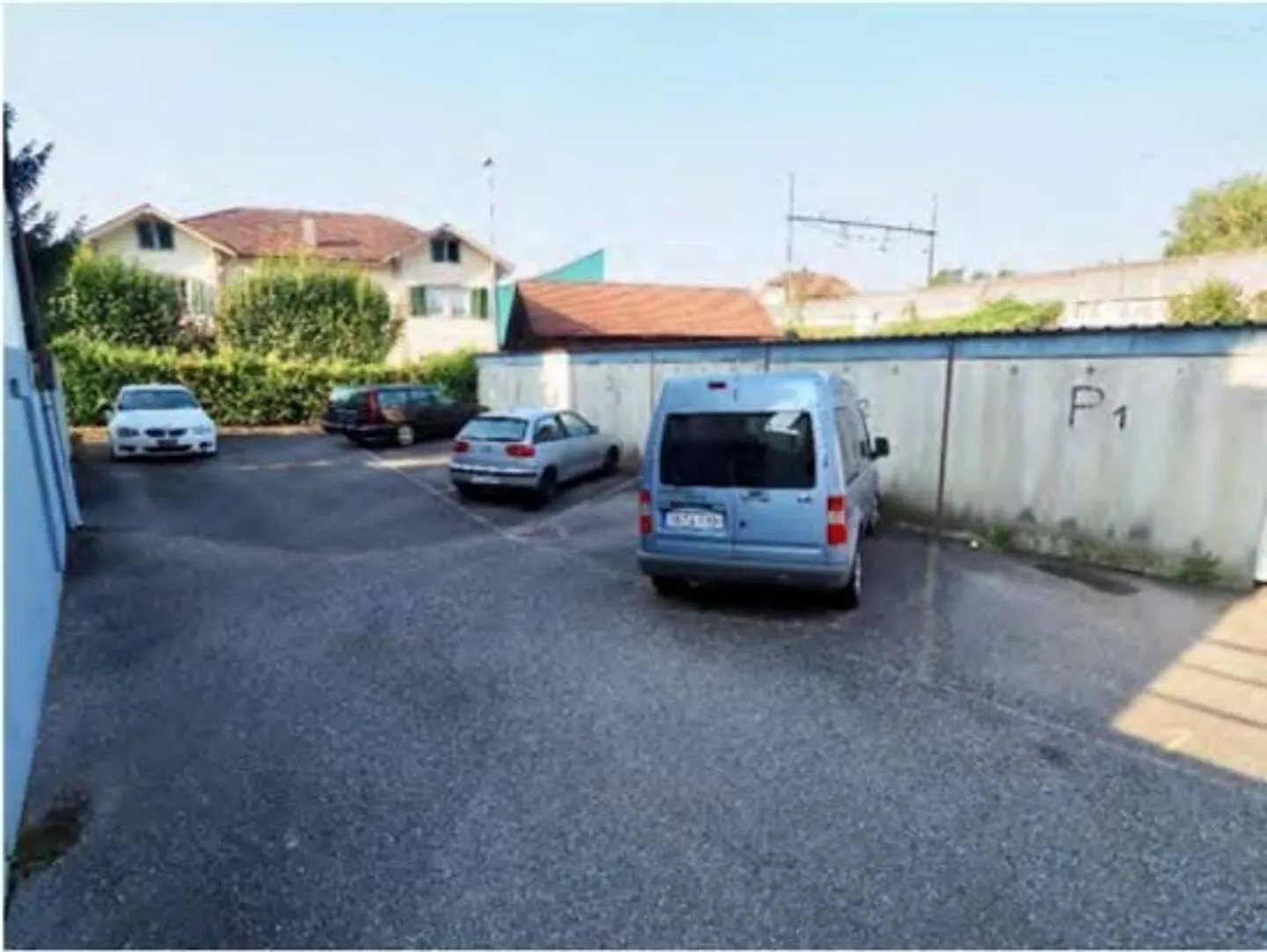 Place de parking à louer immédiatement - Photo 1 sur 1