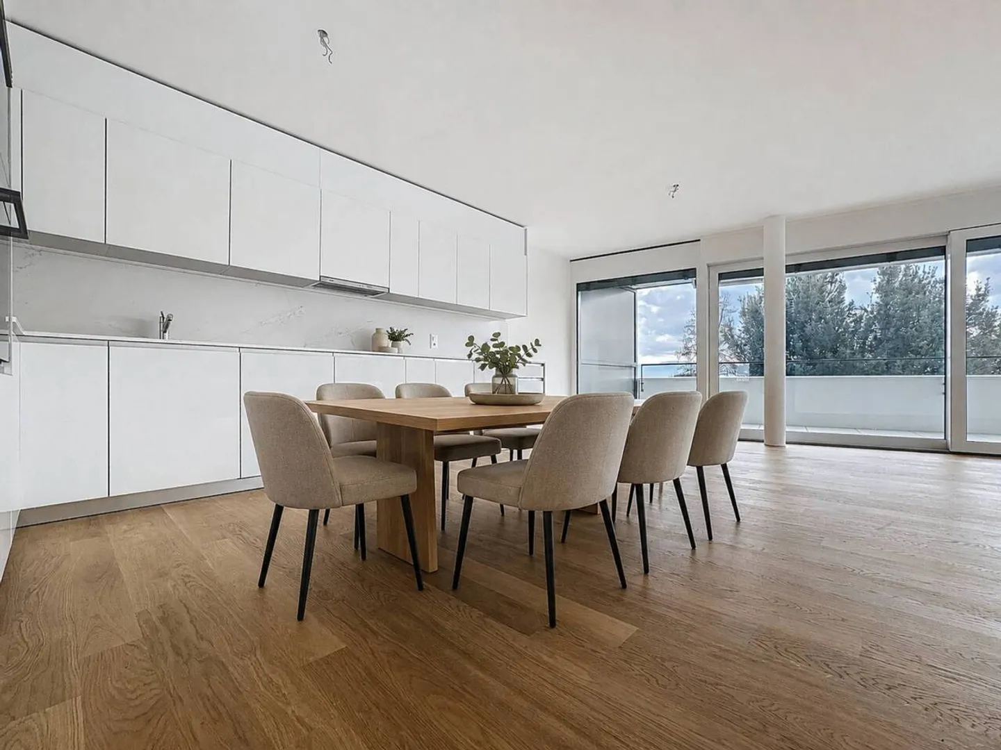 Appartamento nuovo di 4,5 locali con balcone coperto - Foto 2 di 13
