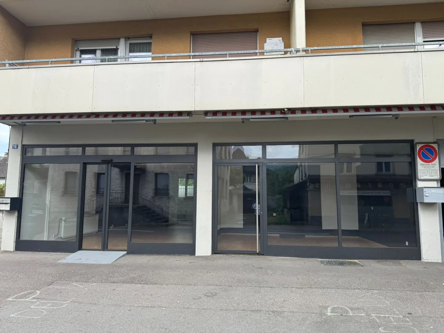 Negozio in affitto - Foto 1 di 9