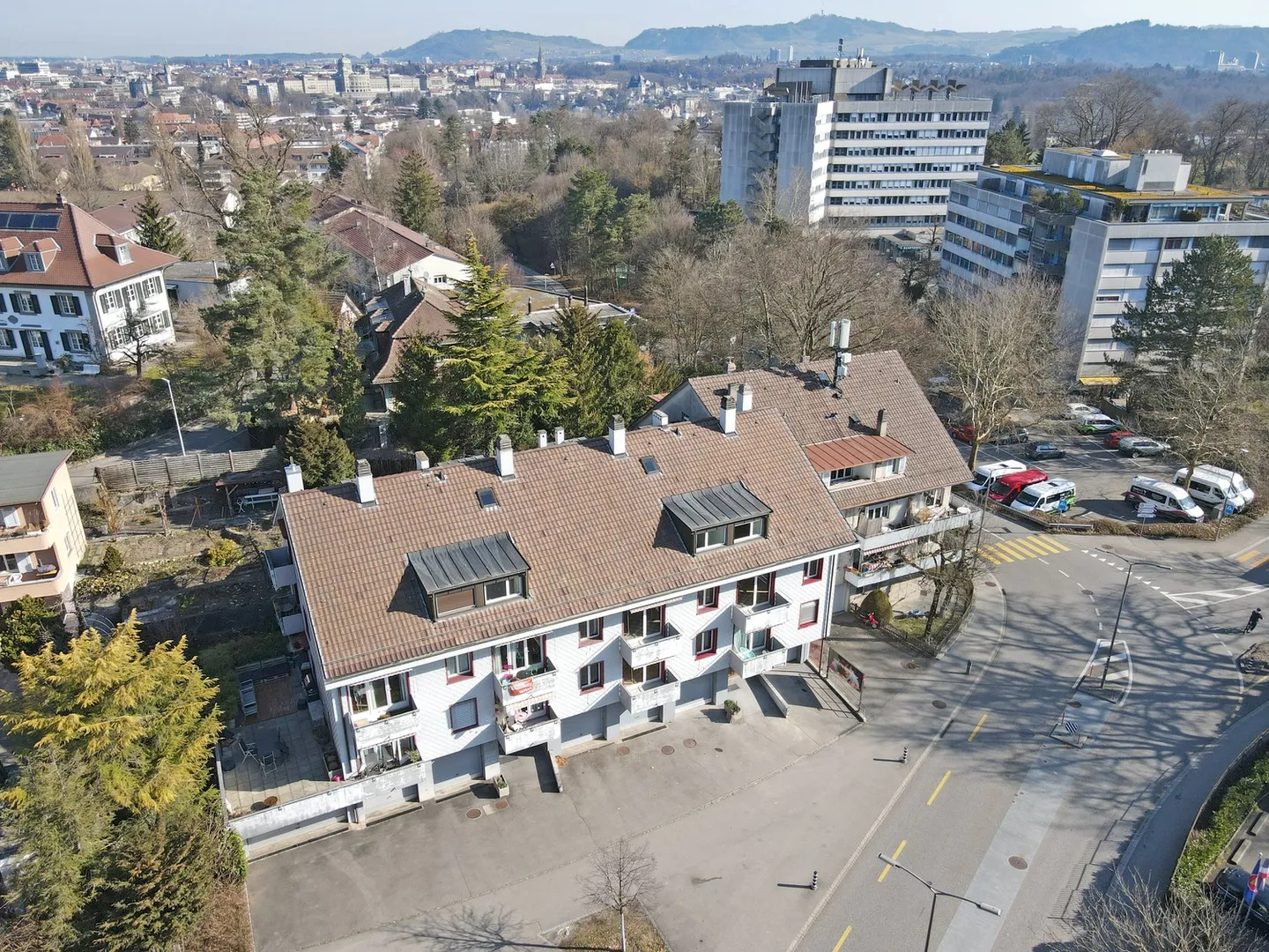 Appartamenti duplex di 5 stanze ristrutturati a Steinhölzli - Foto 1 di 13