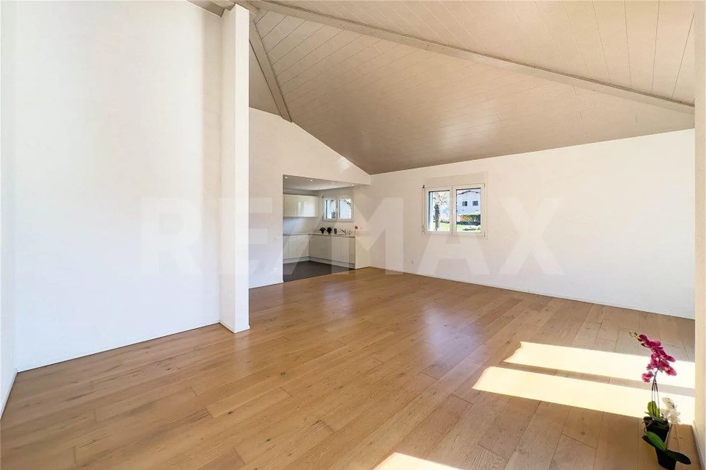 Appartement lumineux de 4.5 pièces au dernier étage - Photo 11 sur 13