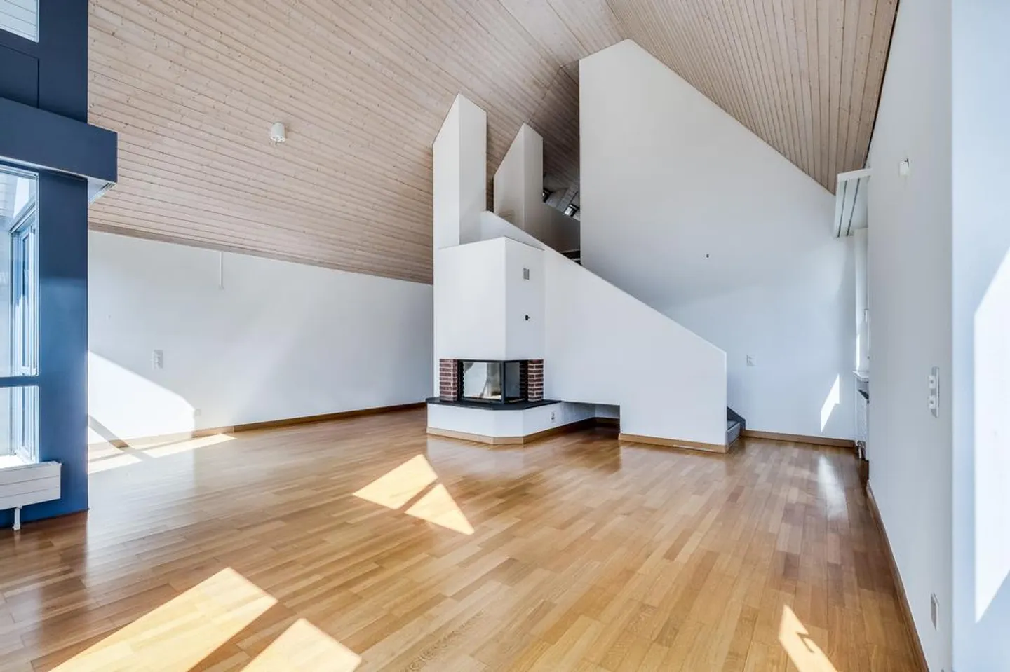 Geräumige Duplex-Familienwohnung - Foto 3 von 12