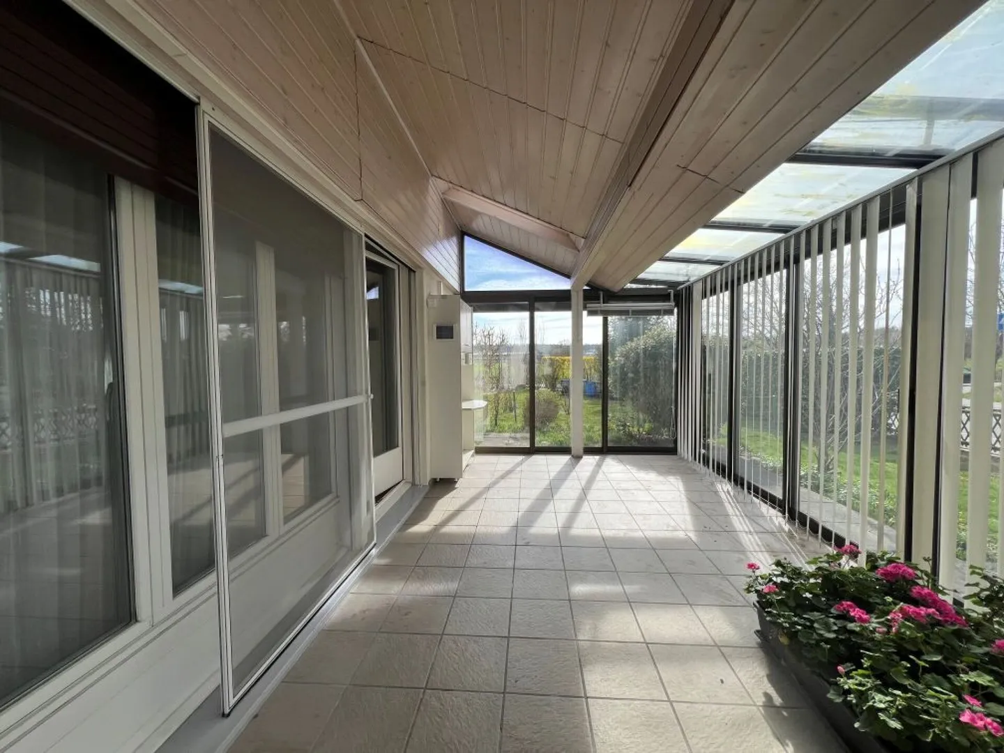 Einfamilienhaus mit Einliegerwohnung - Foto 8 von 15