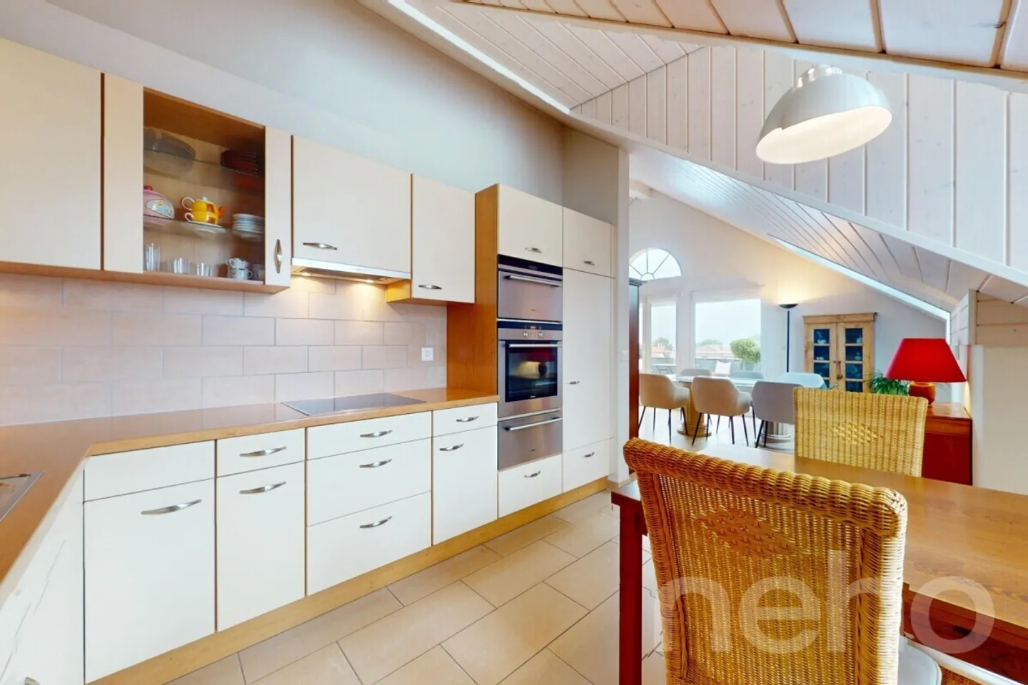 Wunderschöne 4,5 Zimmer in St-Prex mit atemberaubendem Blick auf den See und die Alpen - Foto 10 von 13