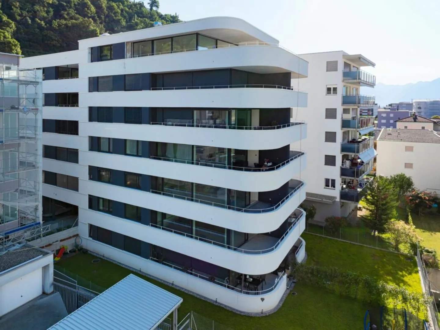 SOLDUNO - New and Modern Apartment with Terrace - Photo 13 of 13