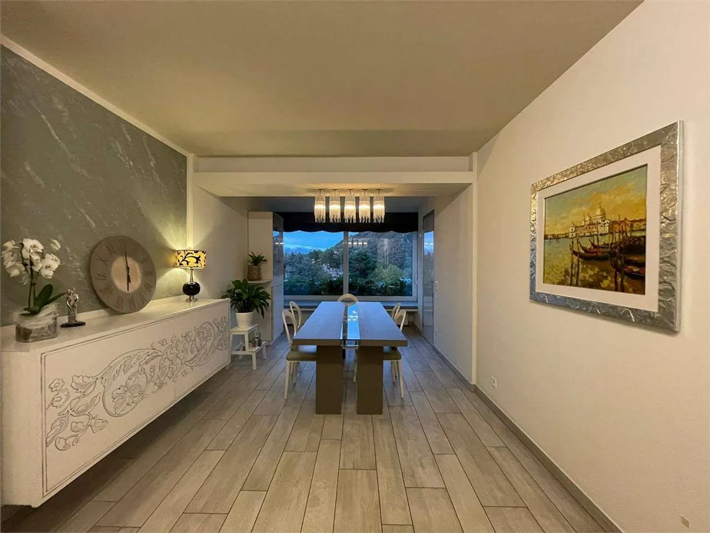 Modern apartment in Lugano with panoramic lake view - Photo 4 of 13