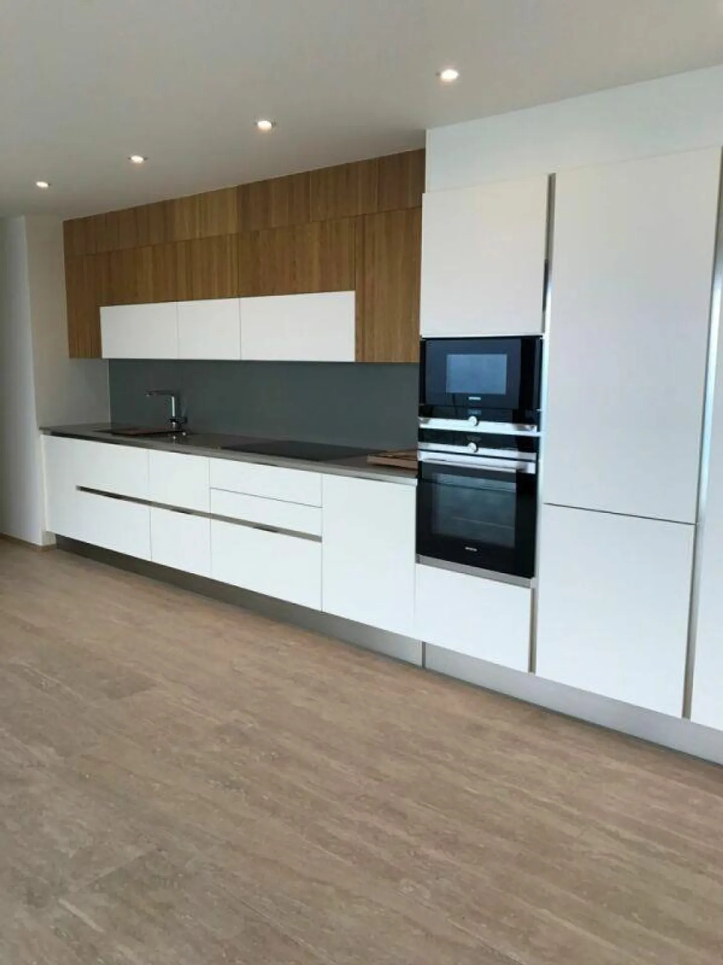 Appartamento con terrazza vista lago - Foto 8 di 30