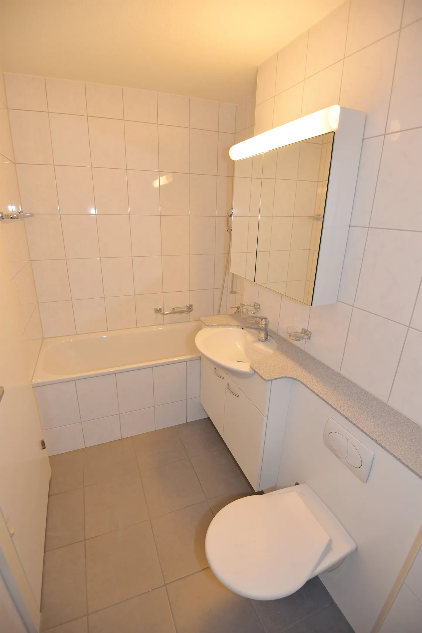 Geräumige 3.5-Zimmerwohnung - Foto 3 von 3