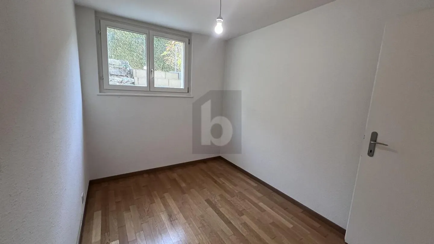APPARTEMENT LUMINEUX, IDÉALEMENT SITUÉ À CHAMBÉSY - Photo 5 sur 6