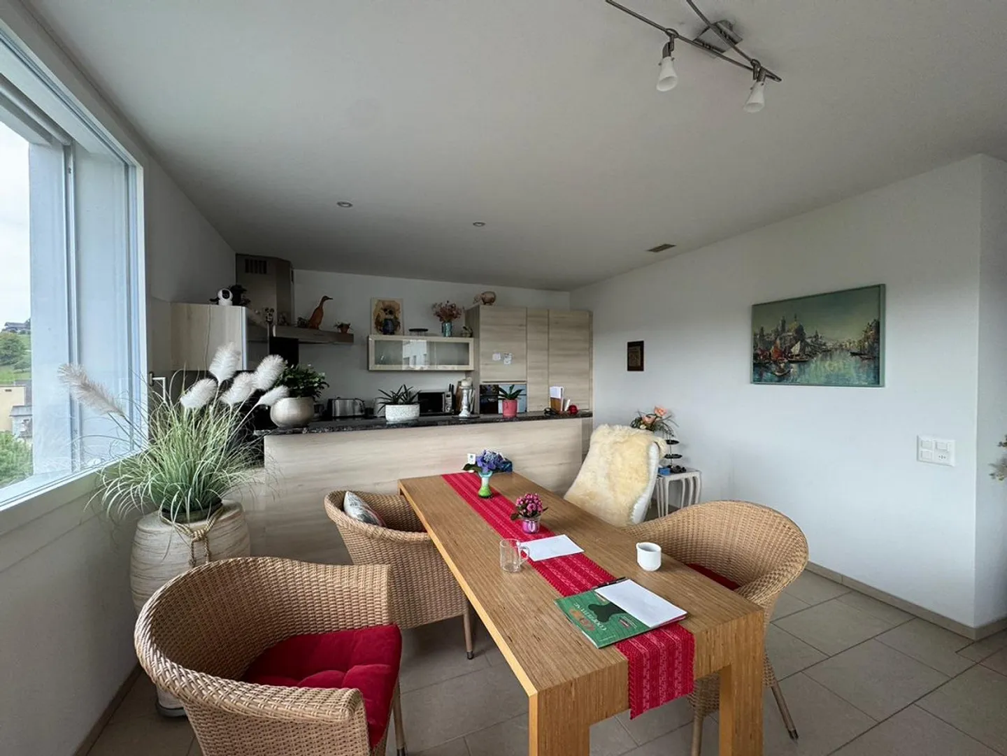 Modern 4.5 room apartment with spacious loggia in Wald - Photo 6 of 20