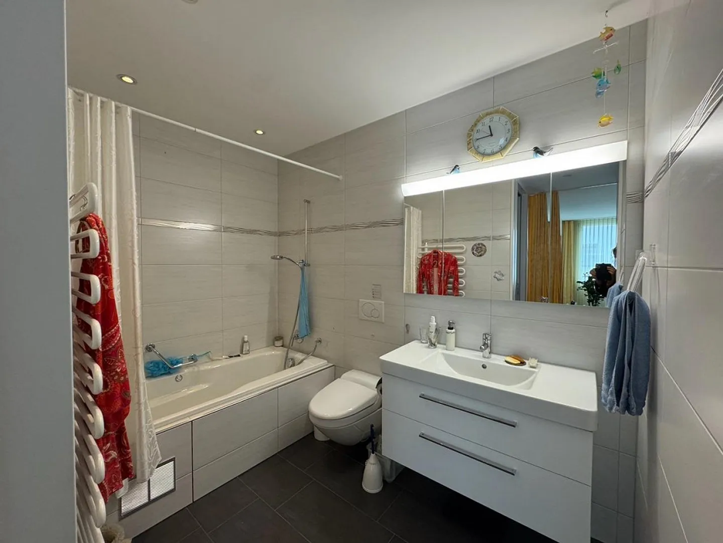 Modern 4.5 room apartment with spacious loggia in Wald - Photo 10 of 20