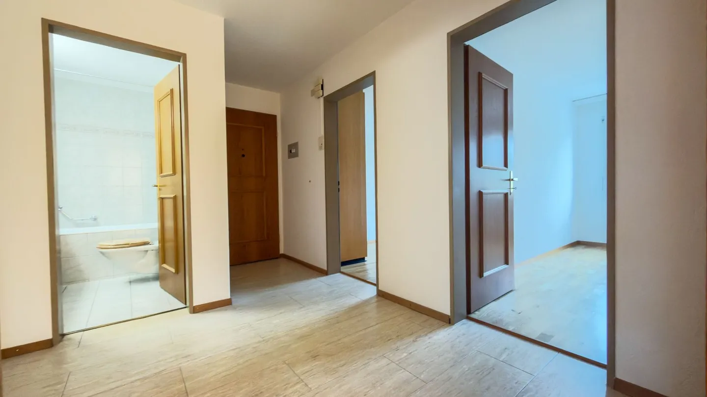 Appartamento ristrutturato a Kirchberg - Foto 7 di 13