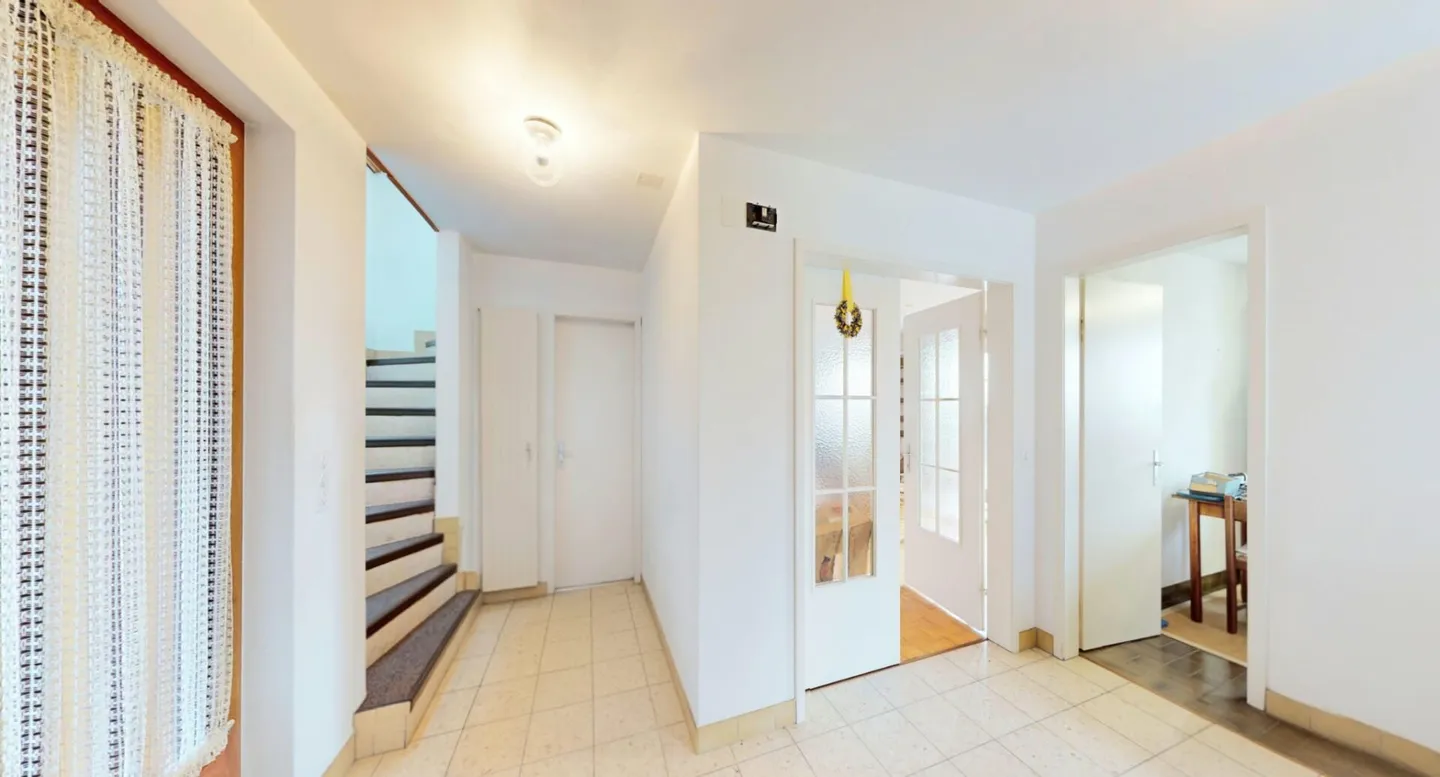 Charmantes Terrassenhaus mit Aussicht - Foto 8 von 30