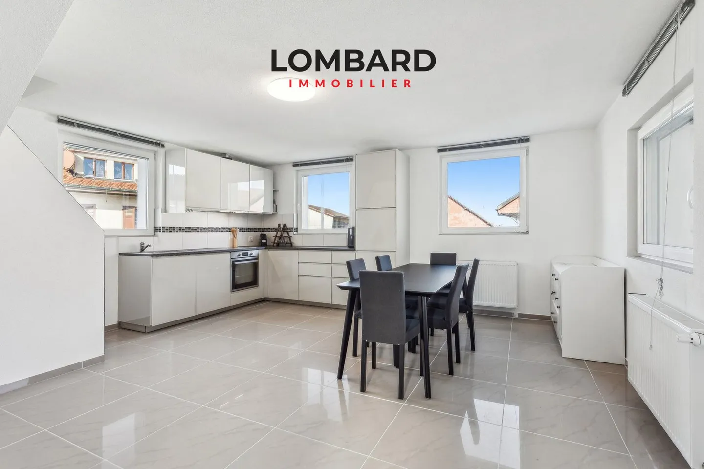 Proprietà con due appartamenti - Foto 3 di 7