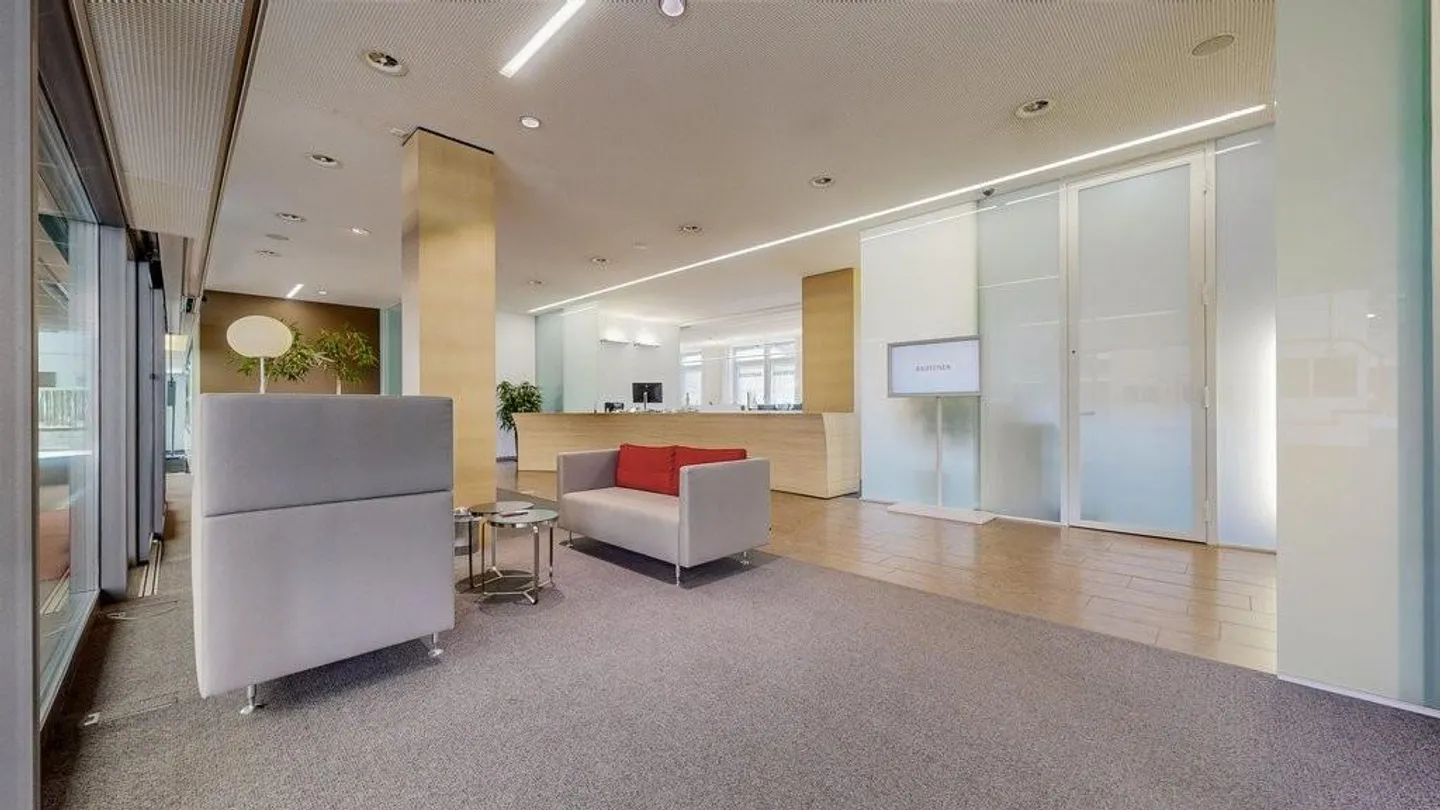 Representative Rental Space in Inside Dübendorf - Photo 11 of 12