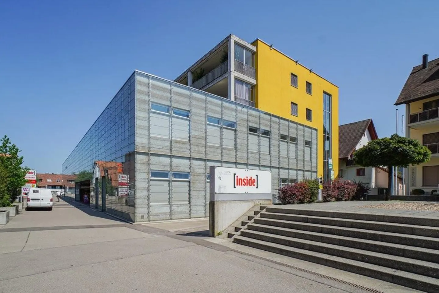 Representative Rental Space in Inside Dübendorf - Photo 2 of 12