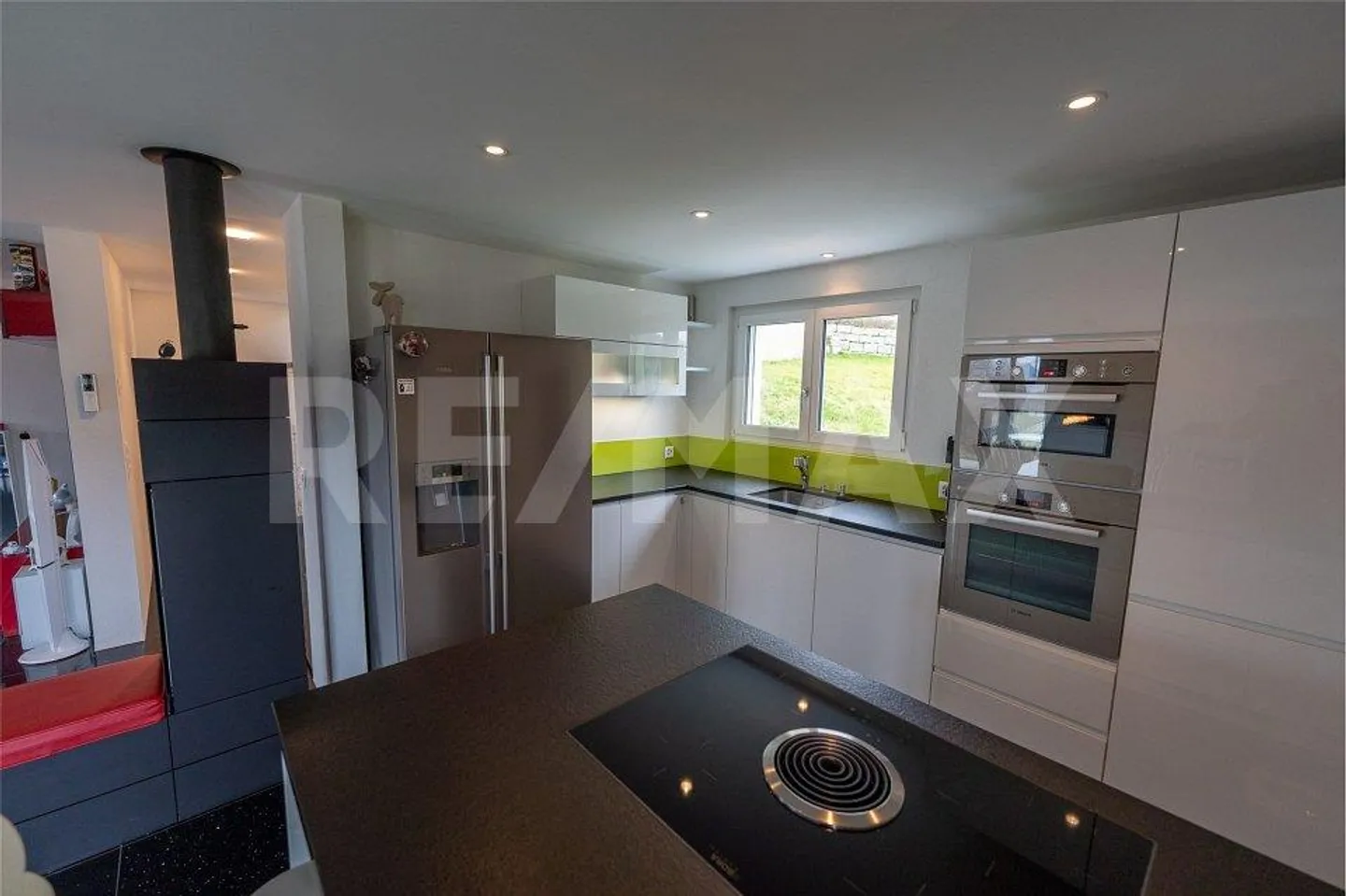 Modern and Detached Single-Family Home in Building Rights... - Photo 11 of 13