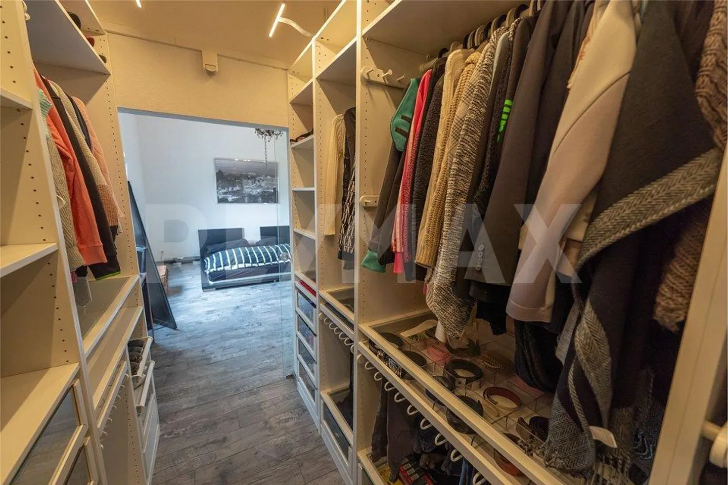 Modern and Detached Single-Family Home in Building Rights... - Photo 13 of 13