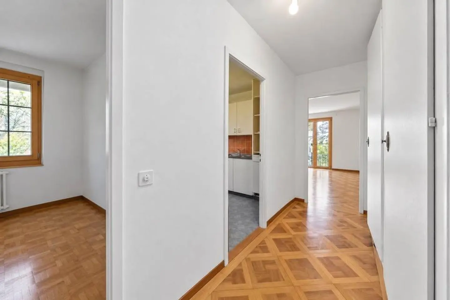 Appartamento Incantevole con Giardino - Foto 7 di 9
