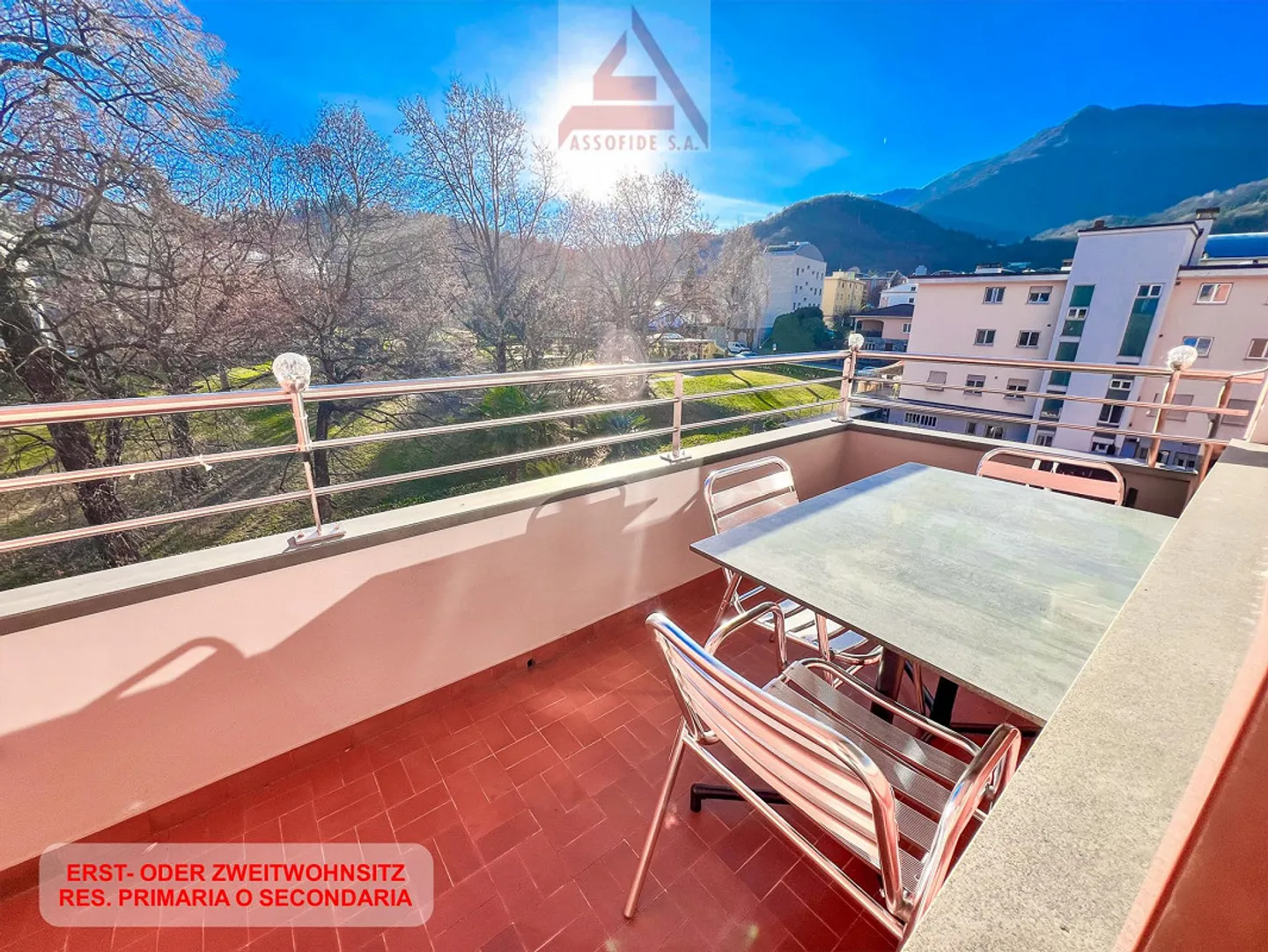 Una casa / Un posto da chiamare casa - Foto 1 di 6