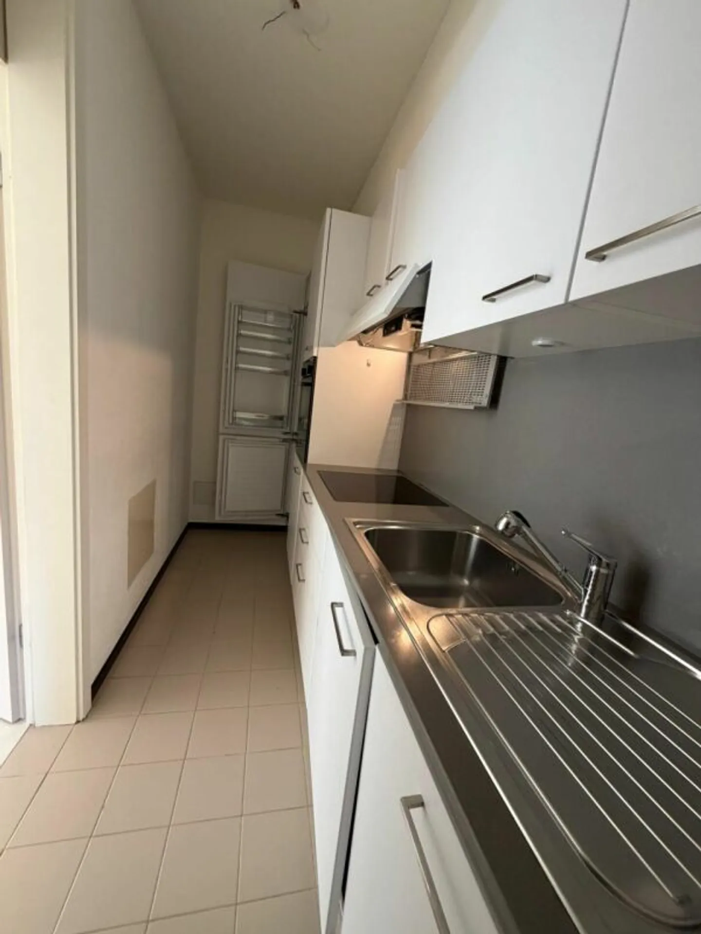 Bel appartement lumineux 2,5 pièces - Photo 7 sur 14