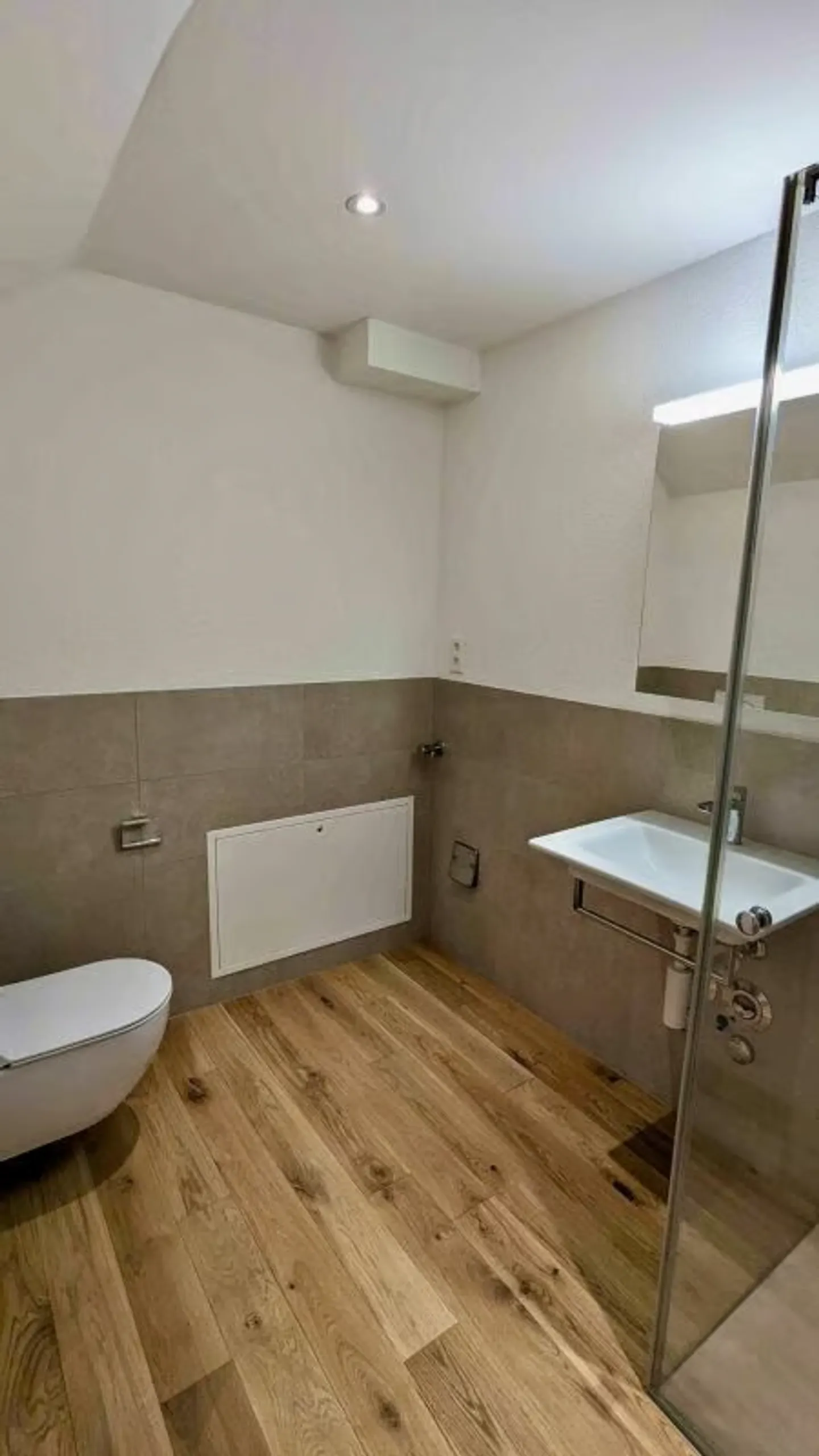 Charmantes Studio mit Balkon - Foto 5 von 7