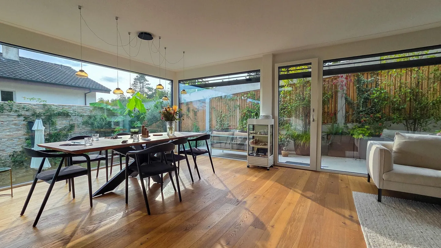 Modern Maisonette with Garden - Photo 3 of 13