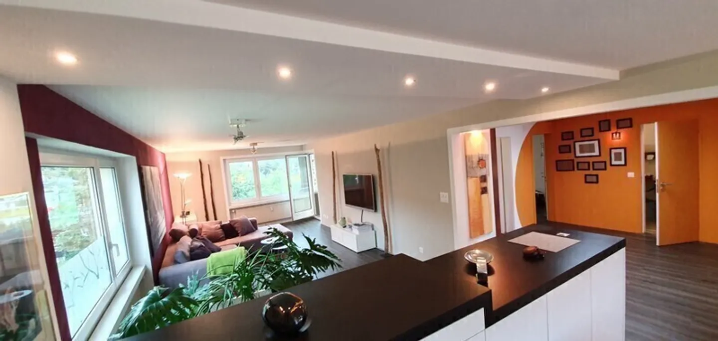 Möblierte Wohnung in Hinwil - Foto 1 von 10