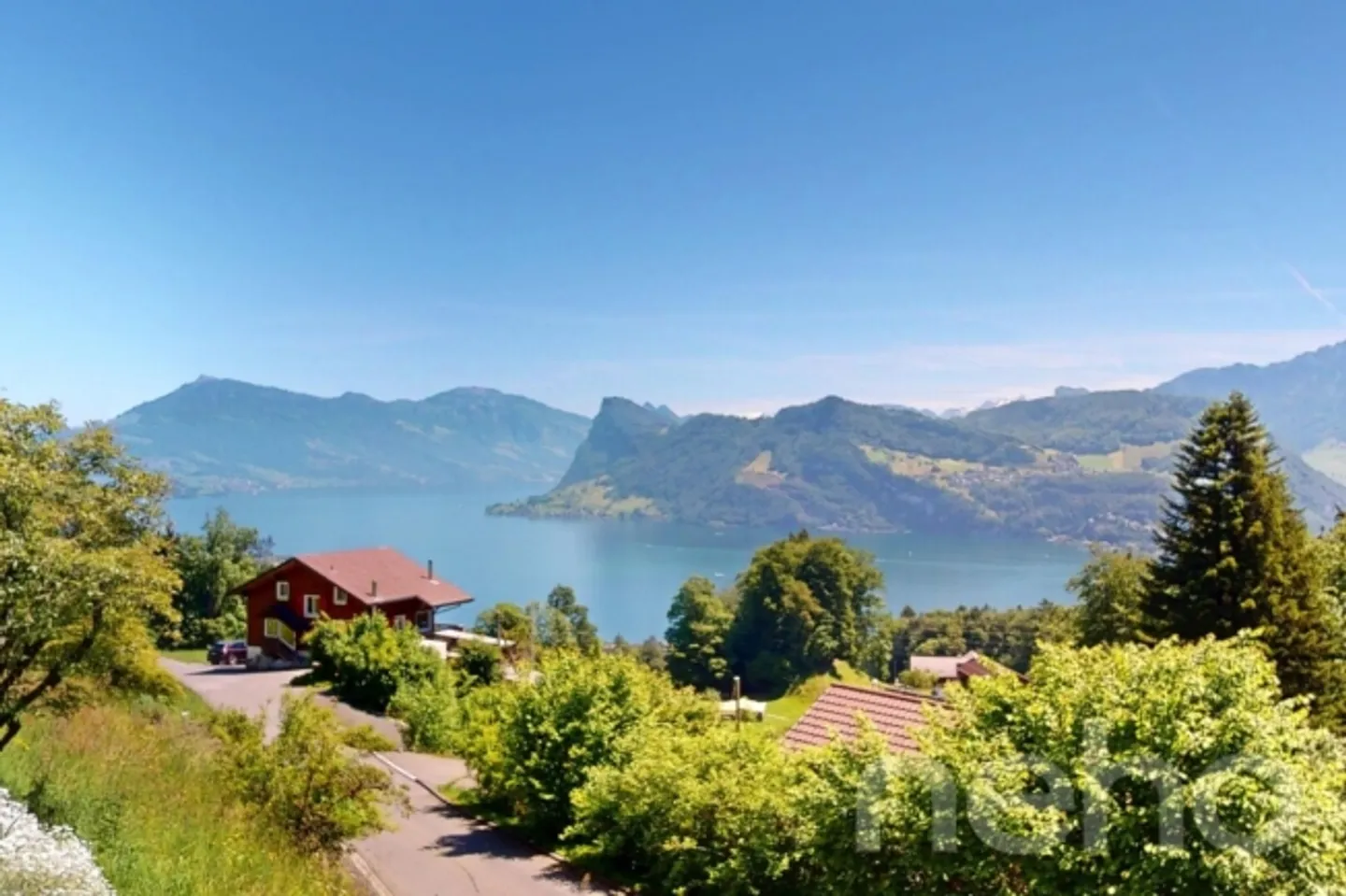 «Atemberaubende Aussicht auf die Berge und den Vierwaldstättersee» - Foto 2 von 13