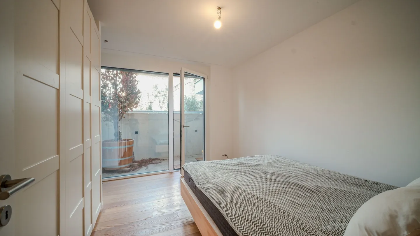 Modern Maisonette with Garden - Photo 10 of 13