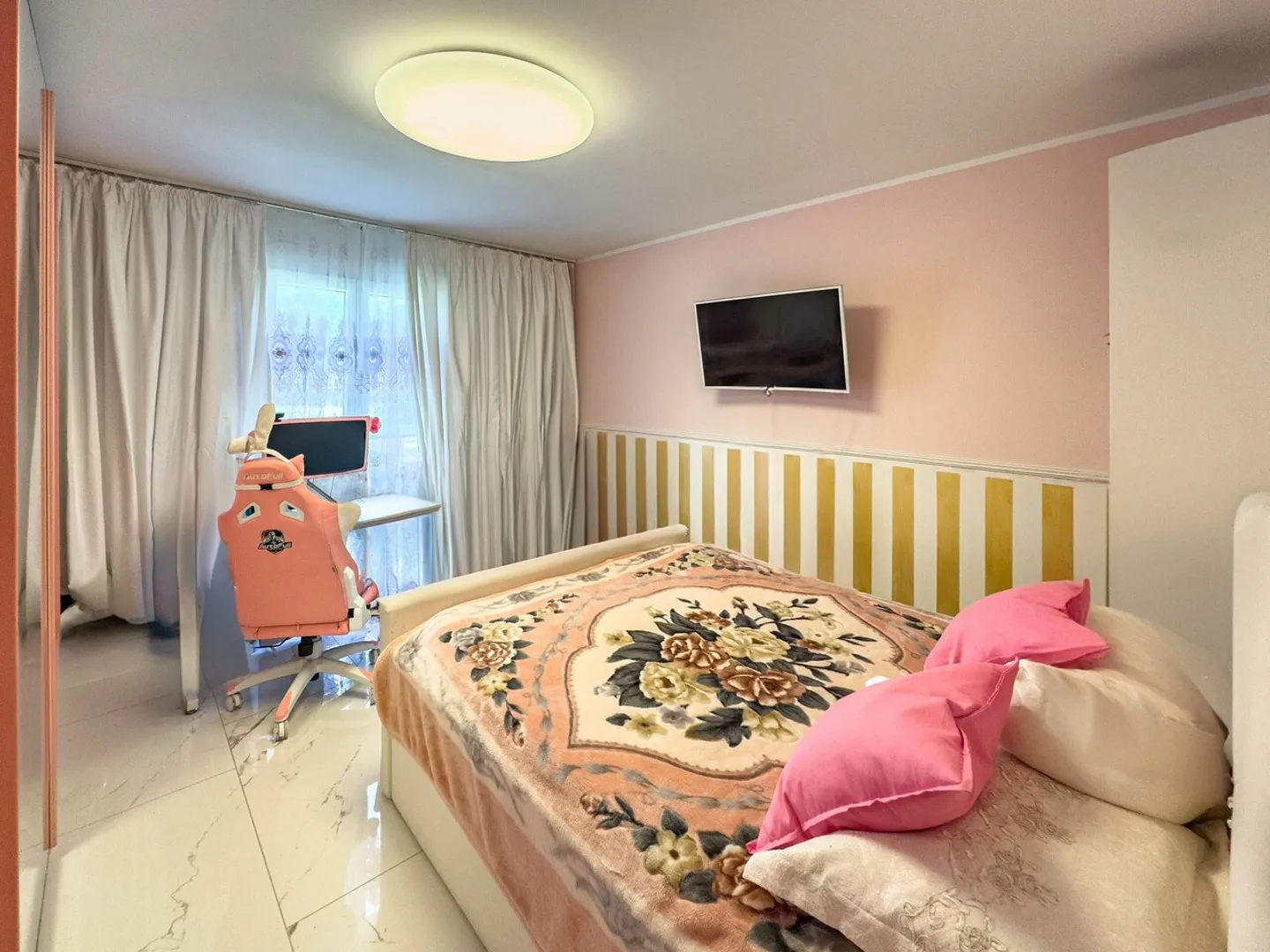 Casa Familiare Incantevole - Foto 10 di 12