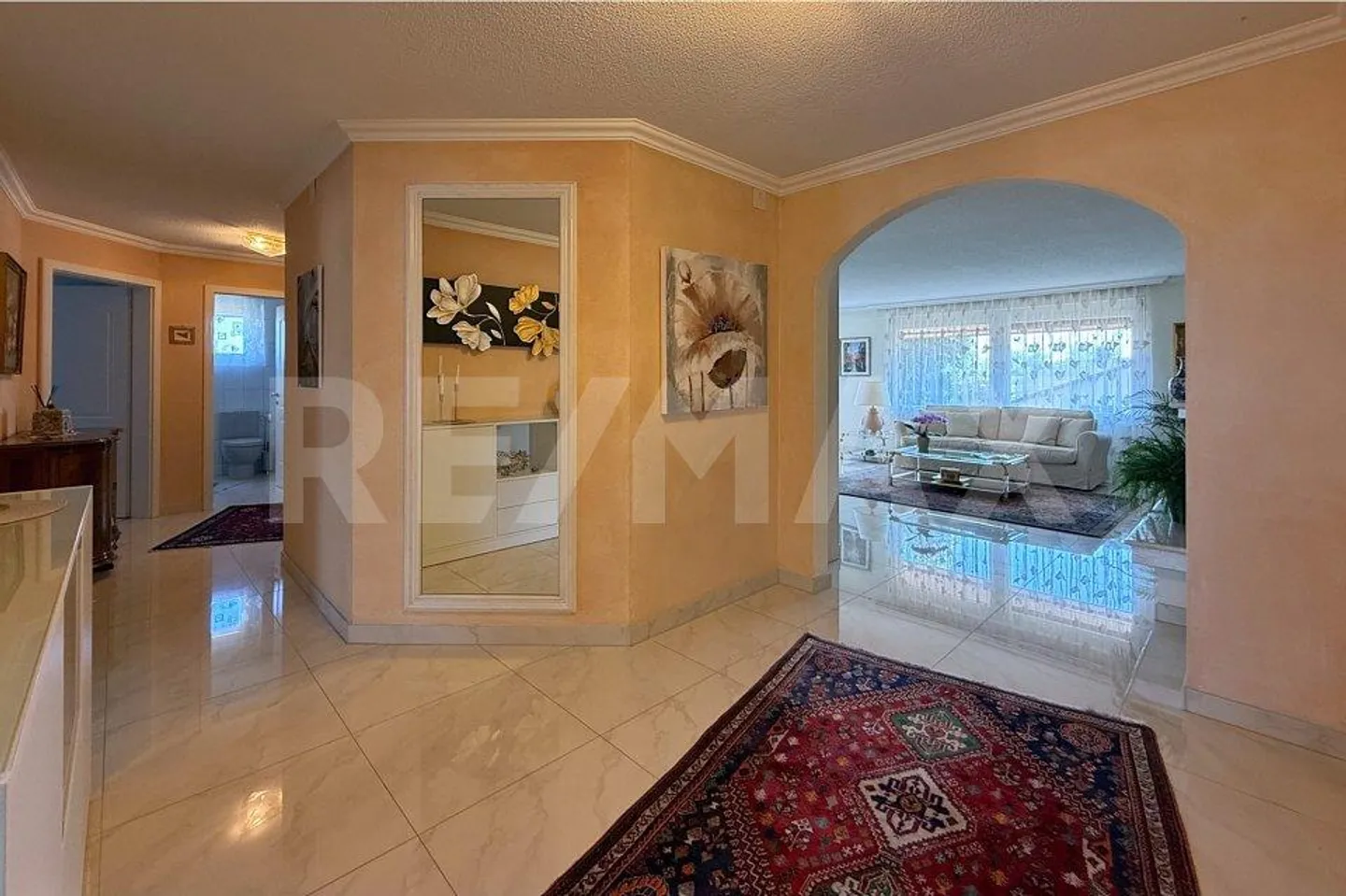 Beaucoup d'espace pour se sentir bien – appartement en copropriété ensoleillé de 5½ pièces avec ... - Photo 2 sur 13