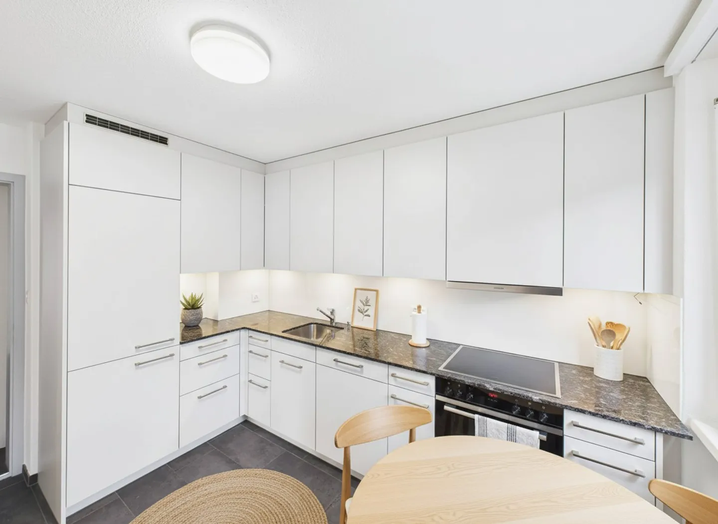 Appartamento moderno di 4,5 locali in una posizione tranquilla a Dulliken - Foto 4 di 7