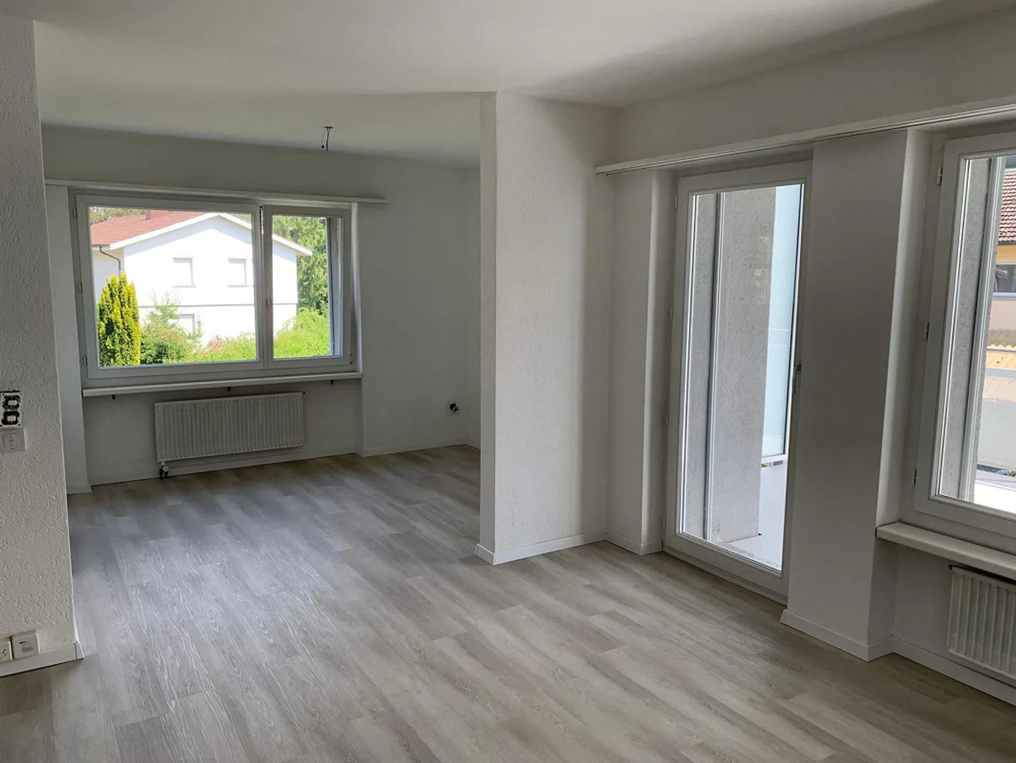 Cozy apartment with a view of the greenery - Photo 9 of 16