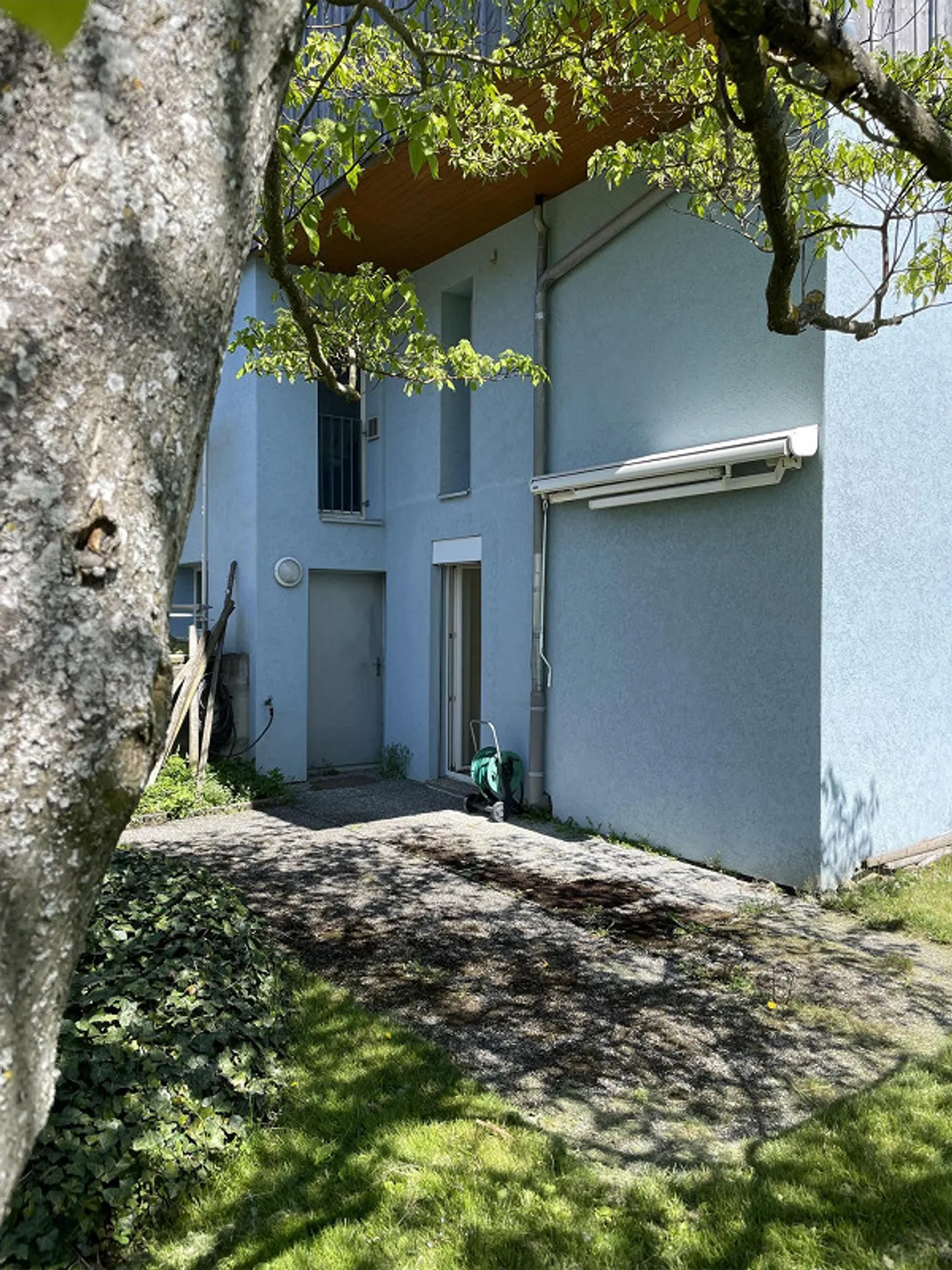 Appartement lumineux de 1,5 pièce avec coin salon ensoleillé - Photo 12 sur 12