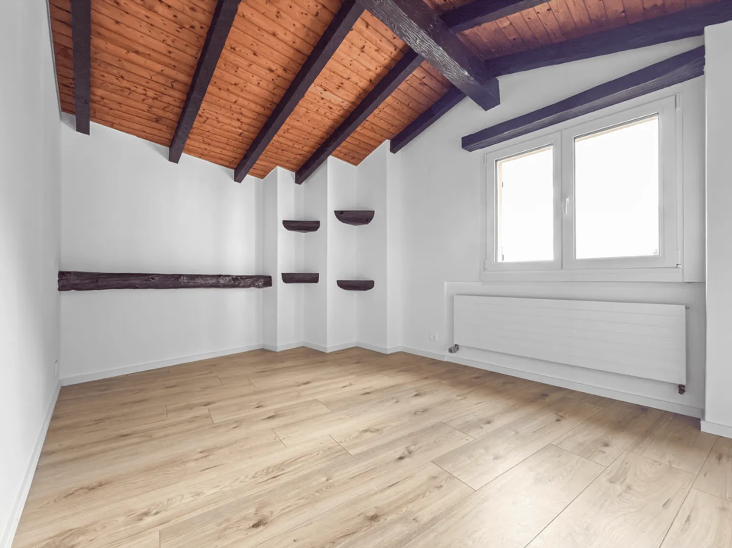 Maison individuelle rénovée en 2025 avec incroyable vue ! - Photo 13 sur 13