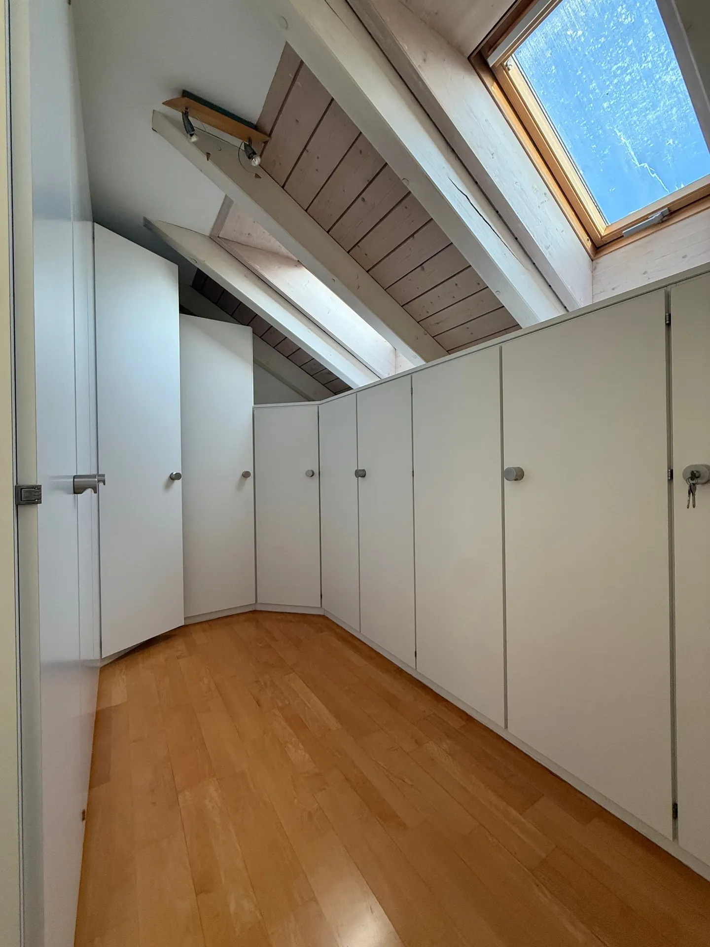 Geräumige Maisonette-Wohnung mit Terrasse - Foto 16 von 30