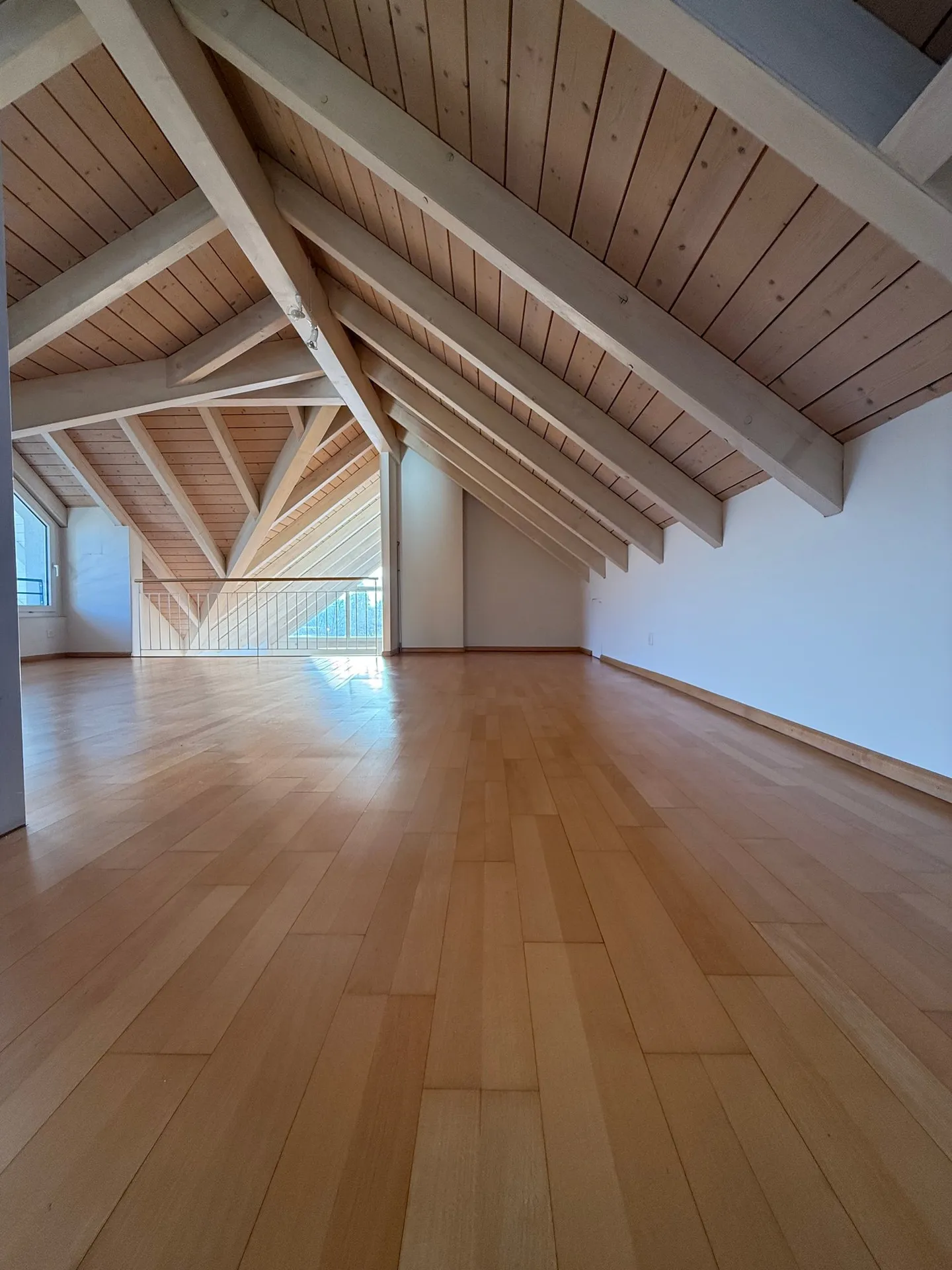 Geräumige Maisonette-Wohnung mit Terrasse - Foto 26 von 30