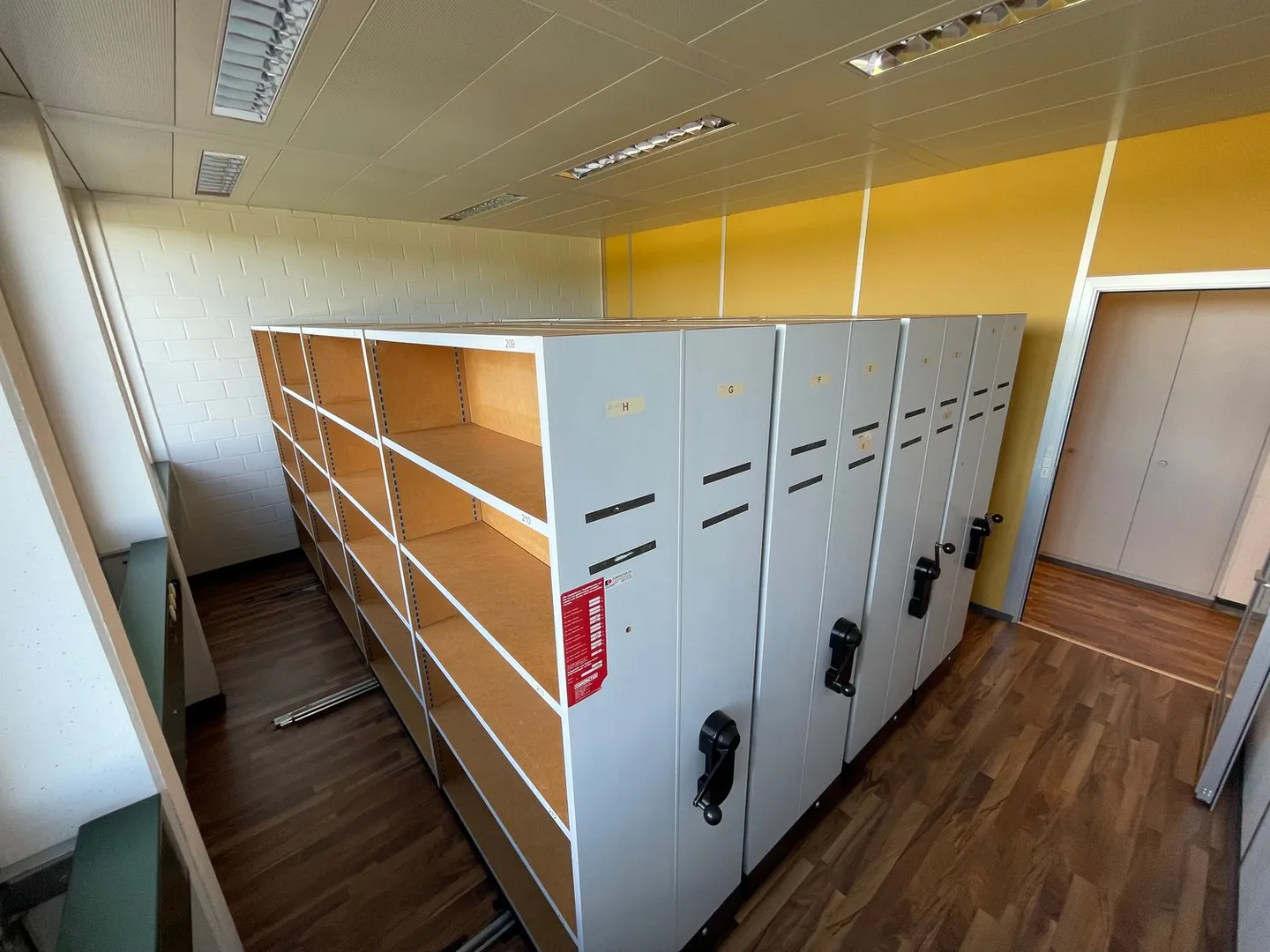 Bureaux modernes dans le centre d'affaires d'Oberglatt - Photo 22 sur 24