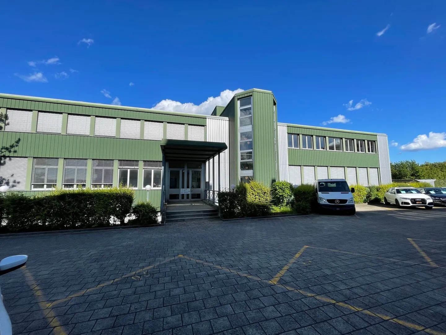 Bureaux modernes dans le centre d'affaires d'Oberglatt - Photo 24 sur 24