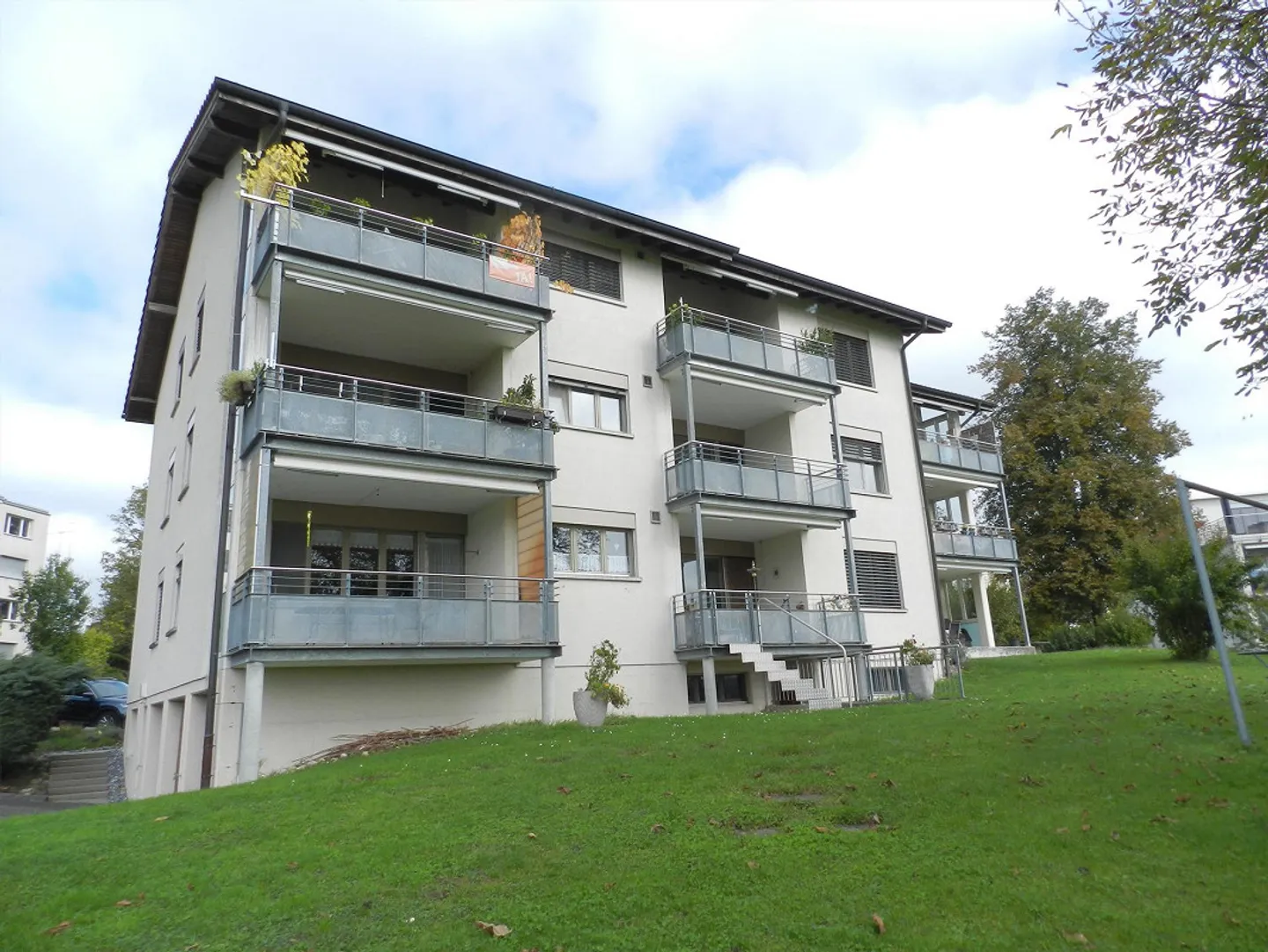 Appartement lumineux de 2,5 pièces à louer à Sulgen - Photo 1 sur 5