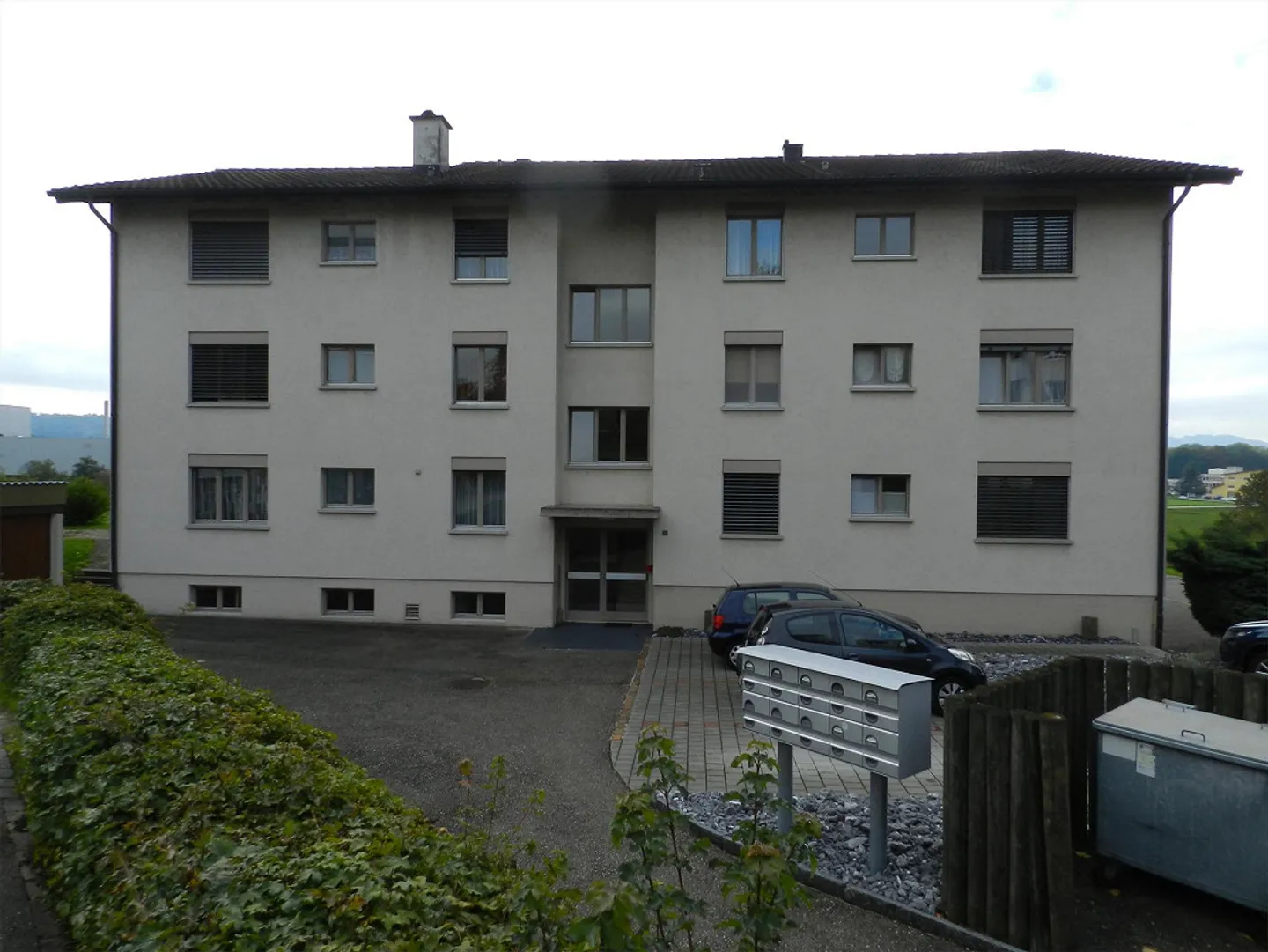 Appartement lumineux de 2,5 pièces à louer à Sulgen - Photo 2 sur 5