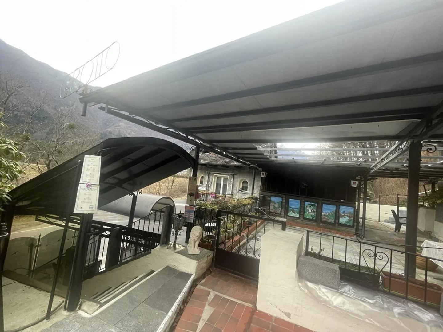 Ristorante grotta con terrazze estive e rustico ristrutturato di 5 stanze - Foto 14 di 36