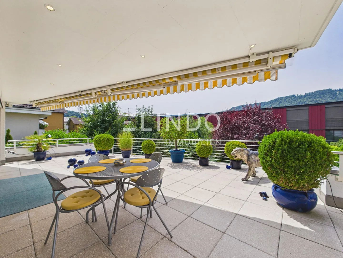 Adliswil | Appartamento con terrazza di 4,5 stanze - Foto 4 di 13