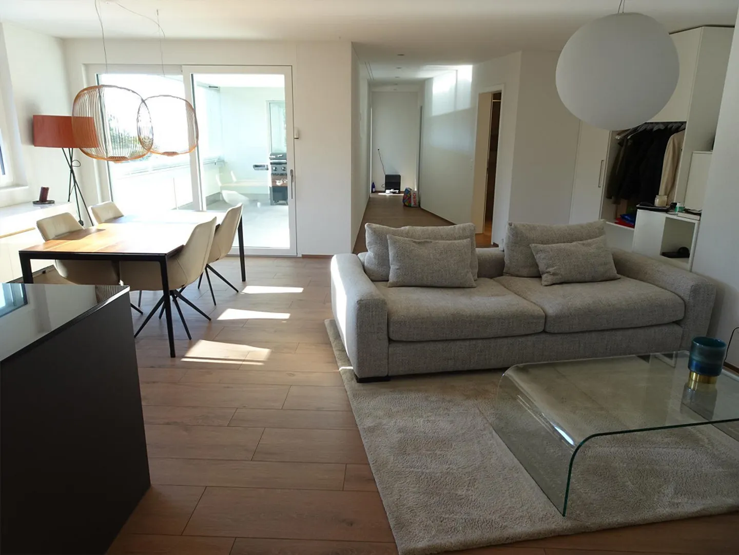 Appartement haut de gamme incluant 2 places de garage et charges - Photo 8 sur 26