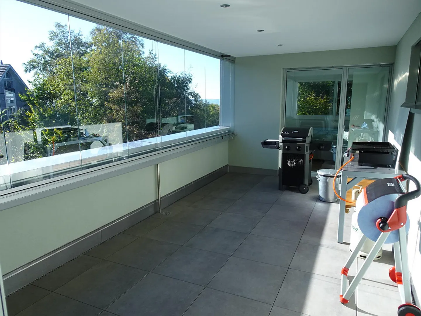 Appartement haut de gamme incluant 2 places de garage et charges - Photo 9 sur 26